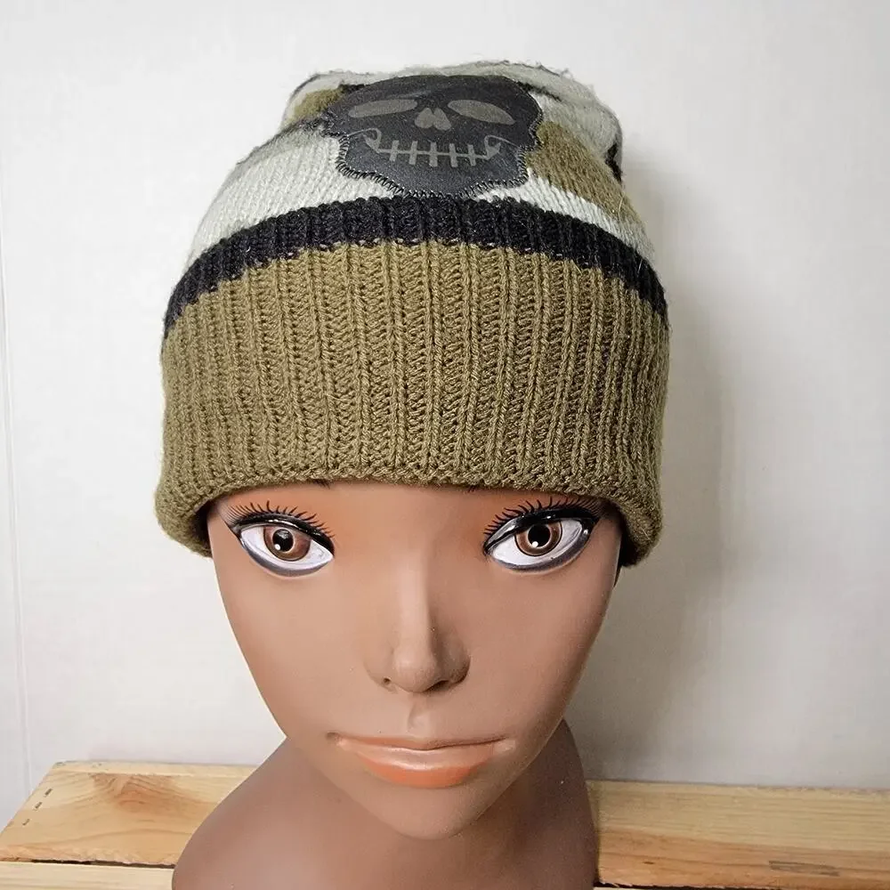 Boys Knit Camo Beanie w/ Black Skull Patch